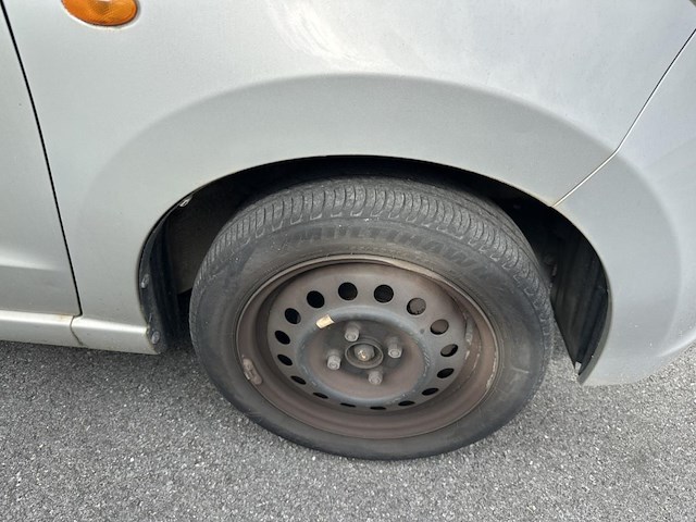 Nissan pixo 1.0i acenta+ac+esp+6ab, 2010 - afbeelding 19 van  26