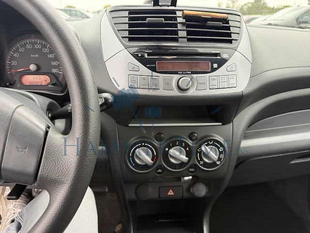 Nissan pixo 1.0i visia, 2013 - afbeelding 6 van  31