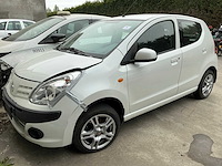Nissan pixo personenauto