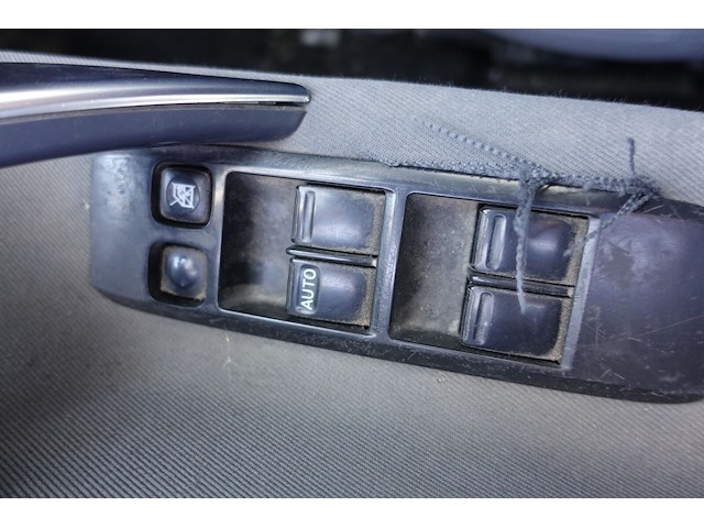 Nissan primera - afbeelding 5 van  21