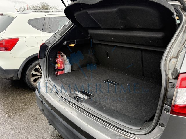 Nissan qashqai 1.2 dig-t 2wd tekna, 2015 - afbeelding 17 van  38