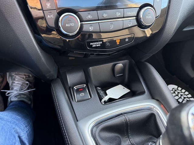 Nissan qashqai 1.5 dci 2wd connect edition, 2015 - afbeelding 3 van  26