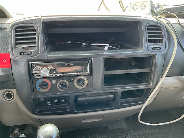 Nissan tl3513 cabstar bestelwagen - afbeelding 4 van  14
