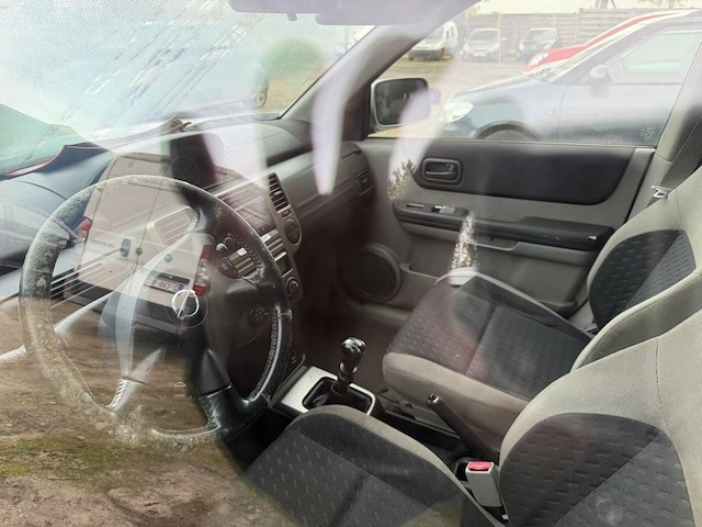 Nissan xtrail, 2005 - afbeelding 9 van  11