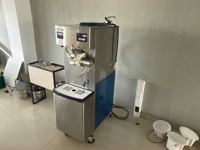 Nissei-freezer na3338 rapid combo ijsmachine - afbeelding 1 van  8