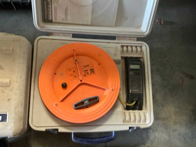 Niucomp digitale slangwaterpas - afbeelding 1 van  4