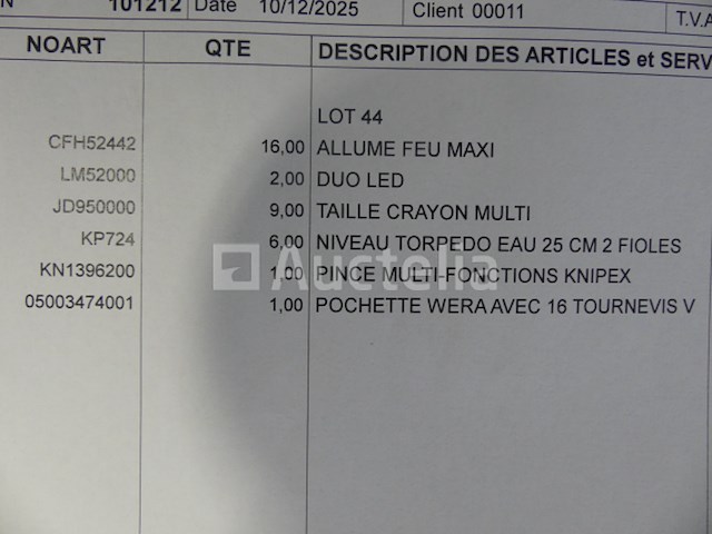 Niveaus, lampen, zak 16 schroevendraaiers - afbeelding 7 van  11