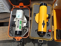 Niveleertoestel + waterpasinstrument - afbeelding 2 van  4