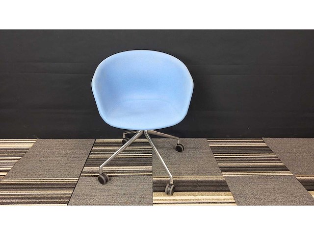 Nn - design bezoekersstoel (5x) - afbeelding 8 van  13