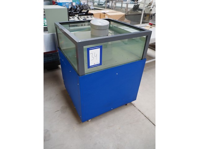 Nn aquarium - afbeelding 1 van  4