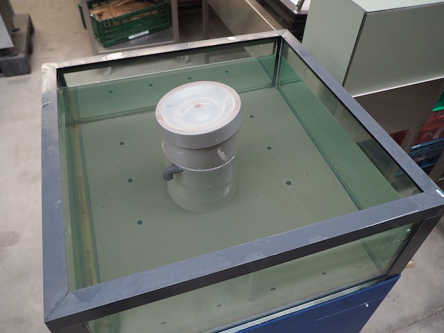 Nn aquarium - afbeelding 4 van  4