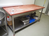 Nn deboning table - afbeelding 1 van  3