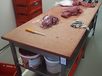 Nn deboning table - afbeelding 1 van  4