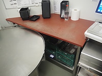 Nn deboning table - afbeelding 2 van  2