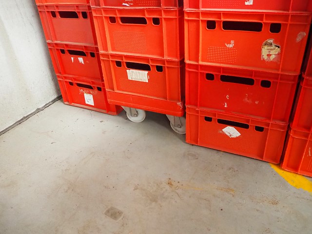 Nn e2 crates - afbeelding 4 van  5