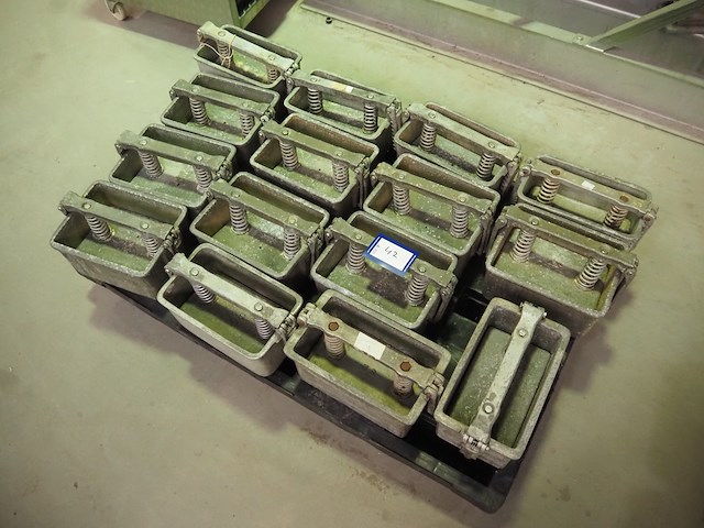 Nn ham moulds - afbeelding 1 van  6