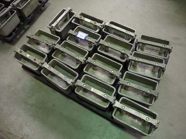 Nn ham moulds - afbeelding 3 van  6
