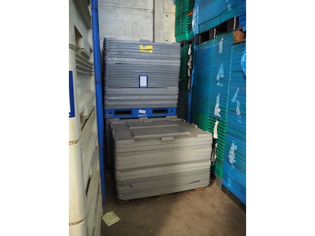 Nn lids for pallet boxes - afbeelding 1 van  3