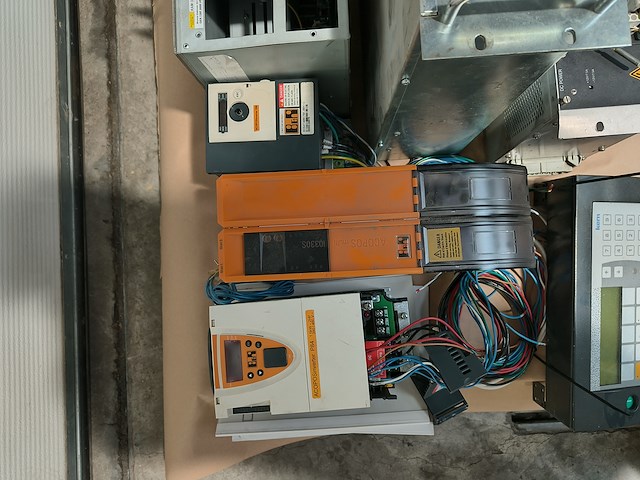 Nn machine parts - afbeelding 15 van  18