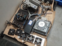 Nn machine parts - afbeelding 1 van  9