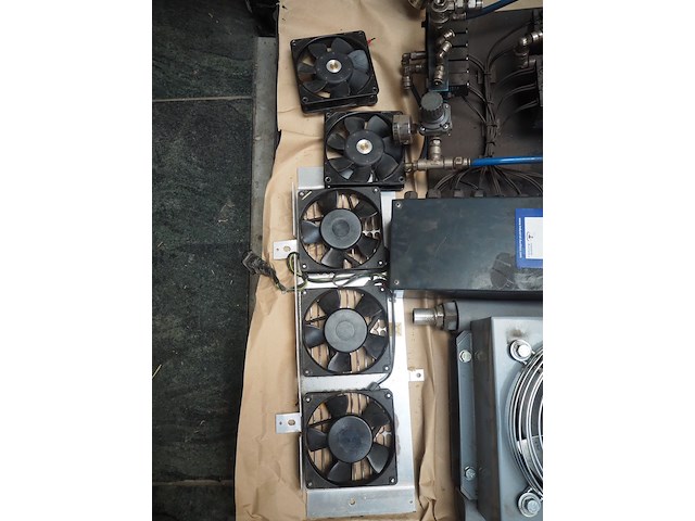 Nn machine parts - afbeelding 4 van  9