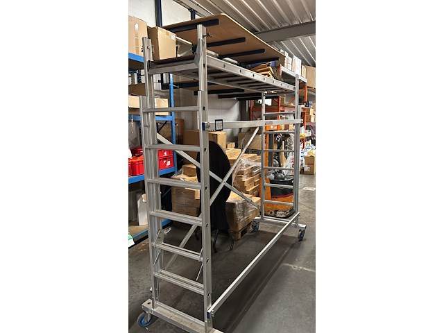 Nn platform - afbeelding 2 van  2