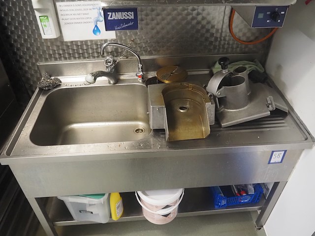 Nn sink - afbeelding 3 van  3