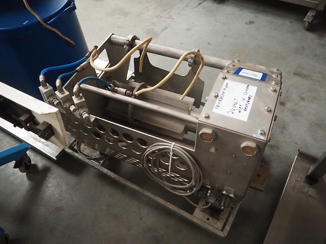 Nn skinless sausage cutting machine - afbeelding 3 van  5