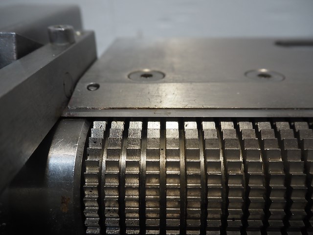 Nn skinning machine - afbeelding 9 van  12