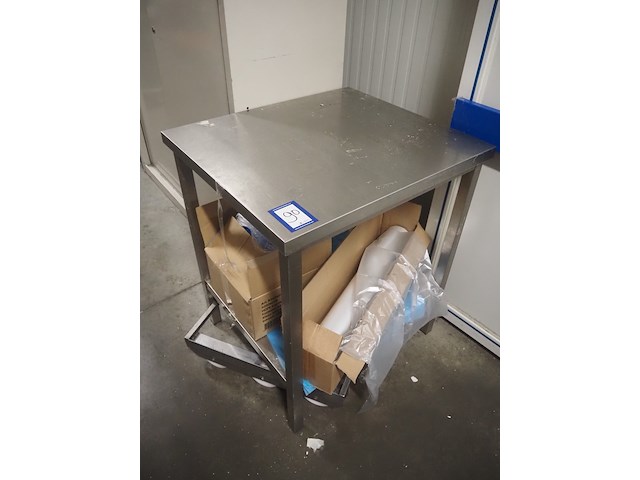 Nn table - afbeelding 1 van  2