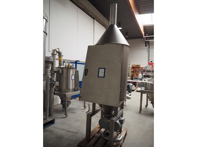 Nn tank - afbeelding 1 van  9