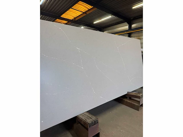 Noblesse fog velvet 20mm - nu011 - nature stone stock (2x) - afbeelding 1 van  2