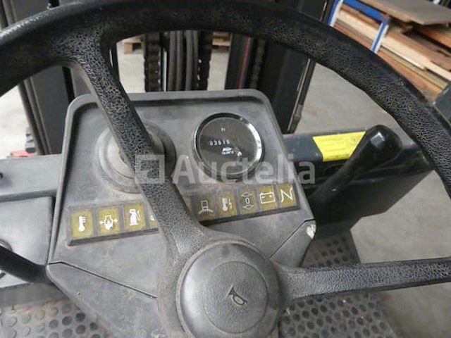 Nog steeds r70-25 diesel heftruck - afbeelding 9 van  15