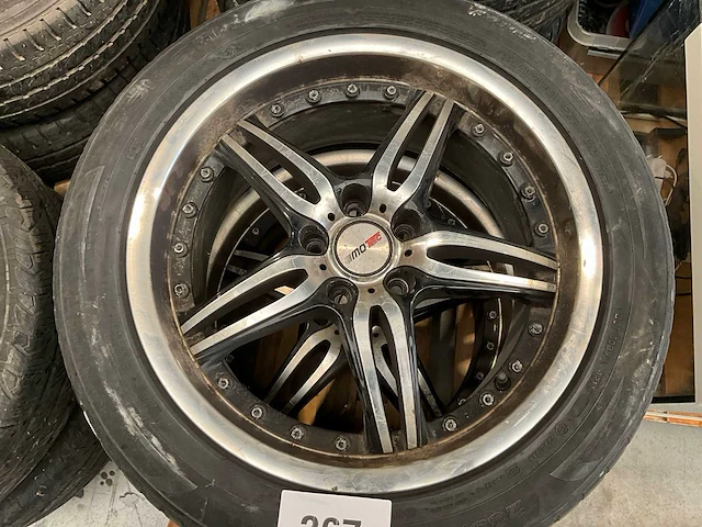 Nokian autoband met alu velg motec (4x) - afbeelding 4 van  9