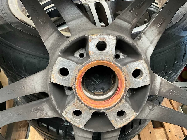 Nokian autoband met alu velg motec (4x) - afbeelding 7 van  9