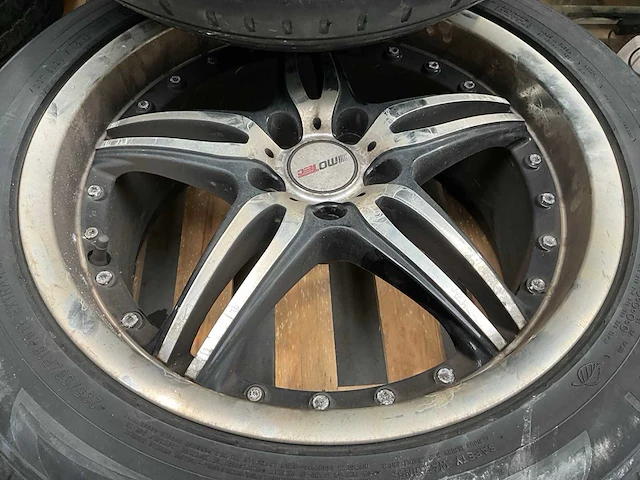 Nokian autoband met alu velg motec (4x) - afbeelding 6 van  9