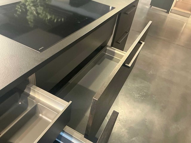 Nolte artwood showroom keuken - afbeelding 2 van  4
