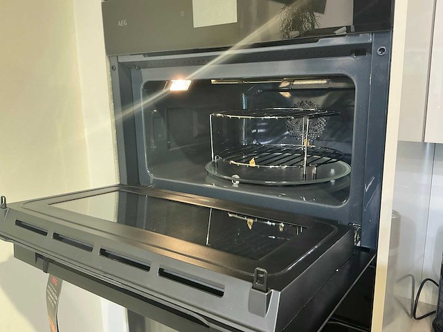 Nolte legno fineer showroom keuken - afbeelding 2 van  20