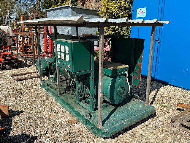 Noodstroomaggregaat - afbeelding 3 van  9