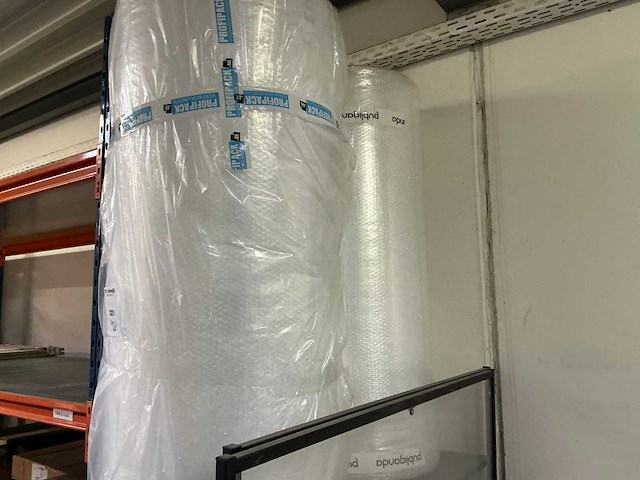 Noppenfolie op rol (2x) - afbeelding 1 van  3