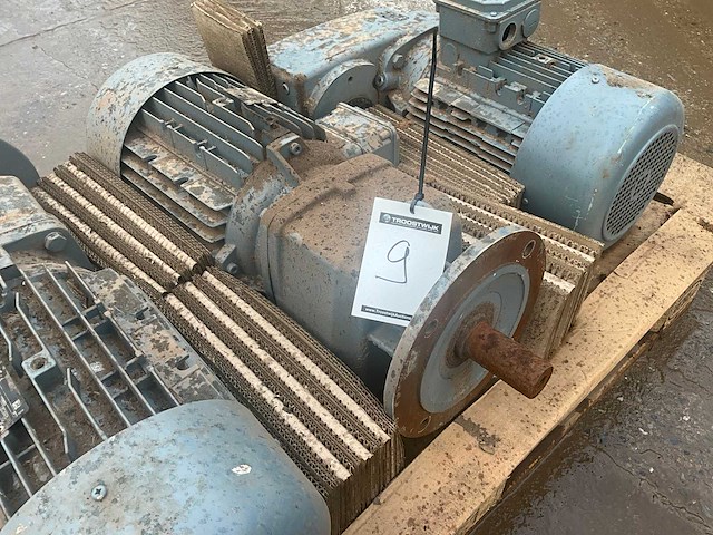 Nord sk132m/4 elektromotor - afbeelding 1 van  5