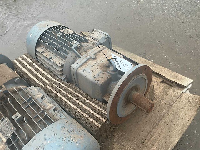Nord sk132s/4 elektromotor - afbeelding 2 van  4