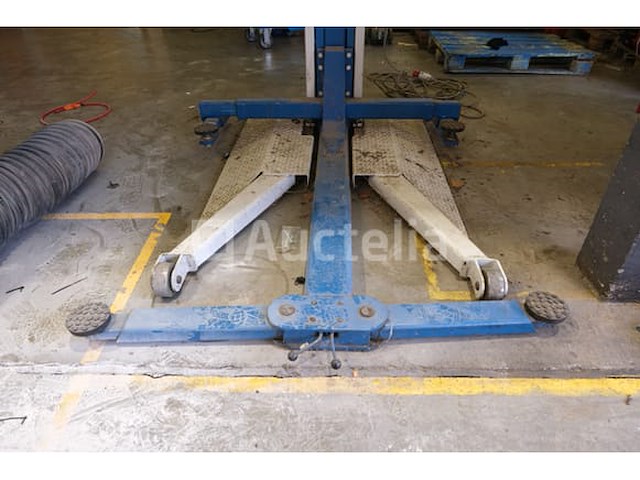 Nordlift dhm 2500 enkelkoloms garagekraan (2013-223,023 km)(vin:xlrat85mc0e860908) - afbeelding 13 van  13