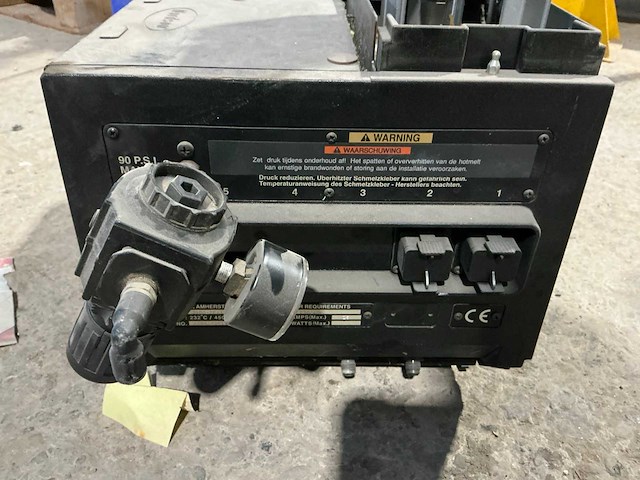 Nordson 3100 smeltlijm aplicator - afbeelding 3 van  8