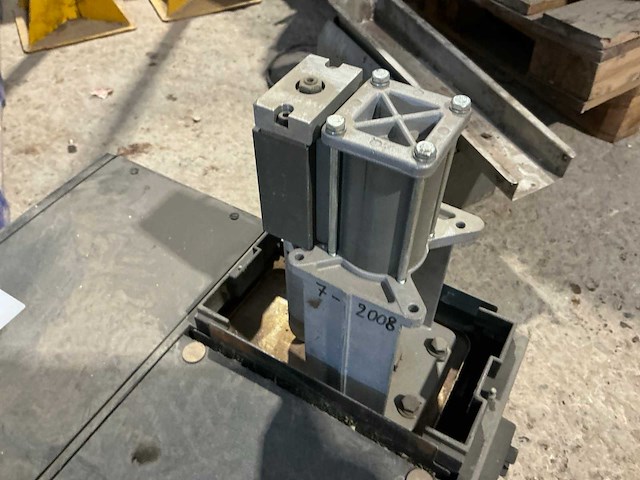 Nordson 3100 smeltlijm aplicator - afbeelding 4 van  8