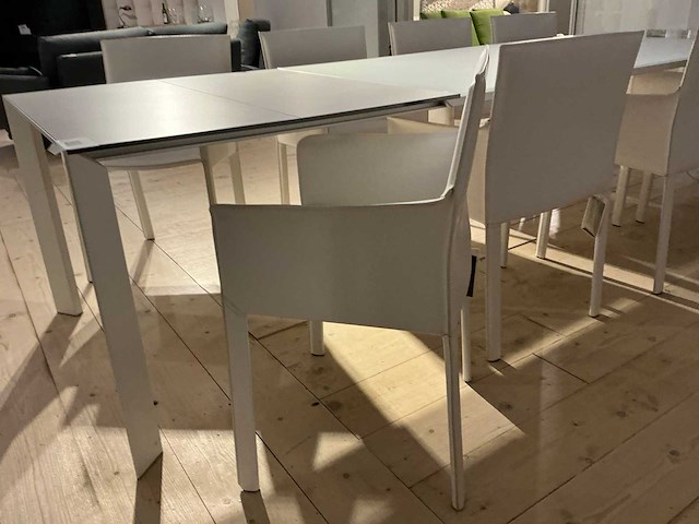 Nori eetkamertafel - afbeelding 4 van  9