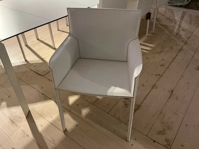 Nori eetkamertafel - afbeelding 5 van  9