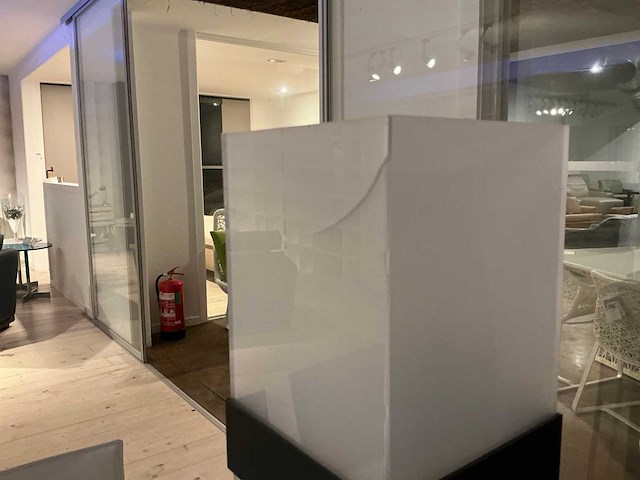 Nori eetkamertafel - afbeelding 8 van  9