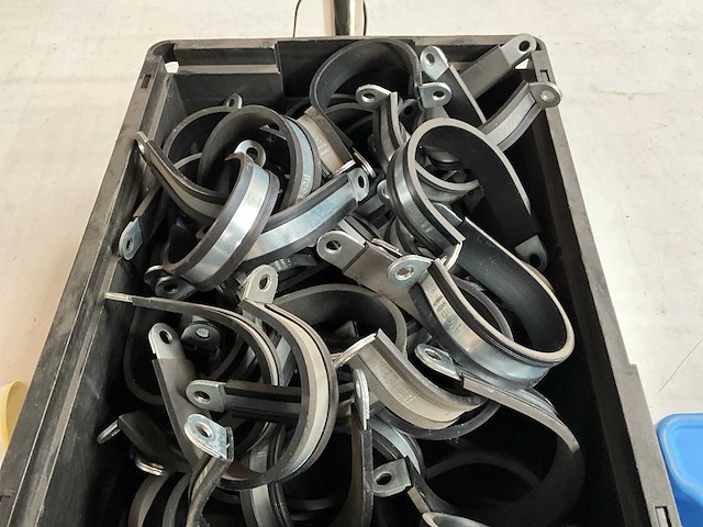 Norma 5.48kg klem met rubber 60 in stapelbare bak - afbeelding 2 van  6