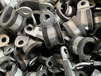 Norma 6.76kg leidingklem met rubber b15mm d15mm in stapelbare bak - afbeelding 5 van  7
